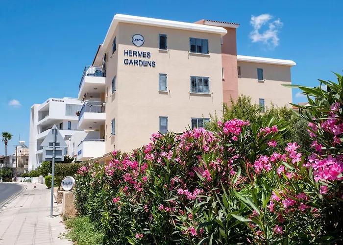 Hermes Gardens * Pafos